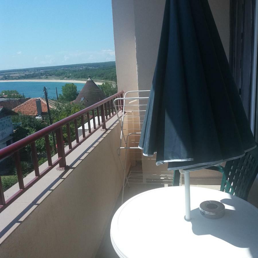 Hotel Къща За Гости Семейство Маврови Rezovo Exterior foto